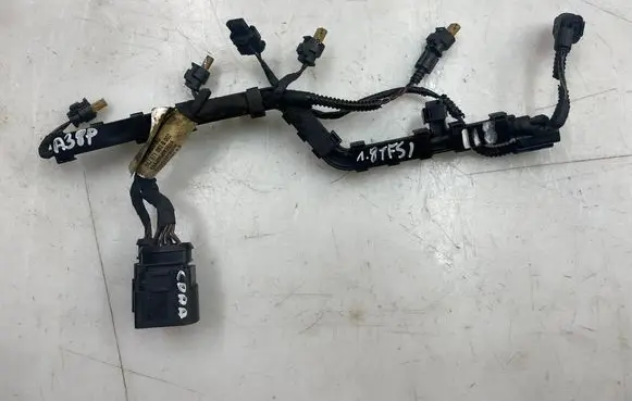 Audi A3 S3 A3 Sportback 8P Fuel injector wires 06J971082B 1AA406J082B0A