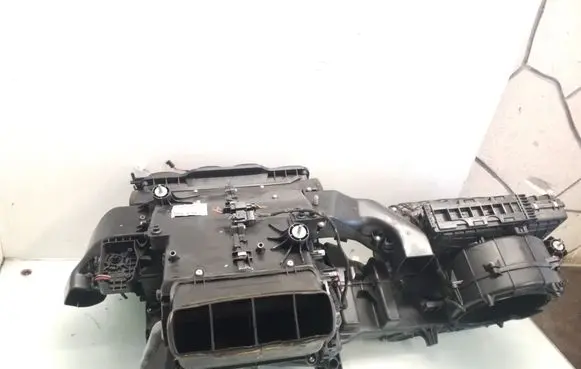 Mercedes-Benz R W251 Interior heater climate box assembly housing 