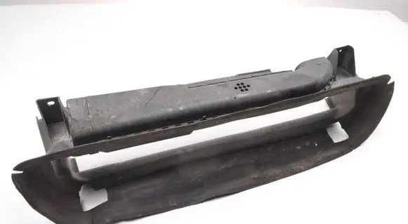 Volvo V50 Intercooler air channel guide 30763389