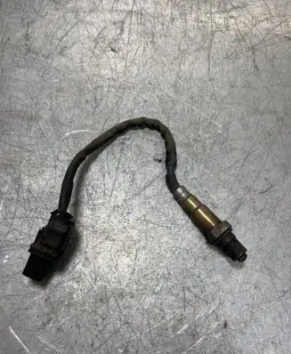 BMW 5 E60 E61 Lambda probe sensor 1928404682