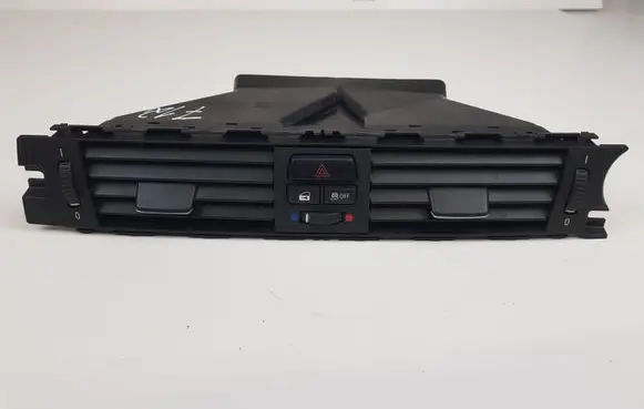 BMW 3 E90 E91 Dash center air vent grill 9130464