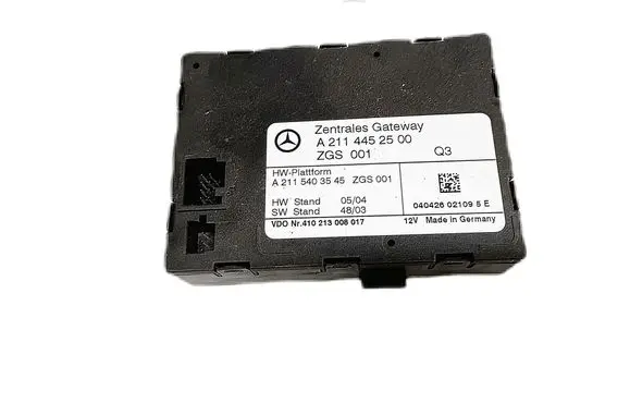 Mercedes-Benz S W221 Gateway control module A2114452500