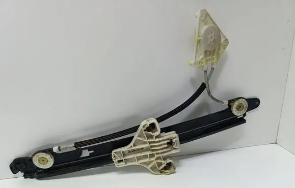 Seat Altea Rear window lifting mechanism without motor 