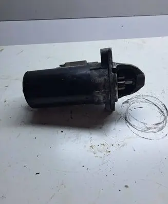 BMW 5 E60 E61 Starter motor 0001115046 30070908 20070908