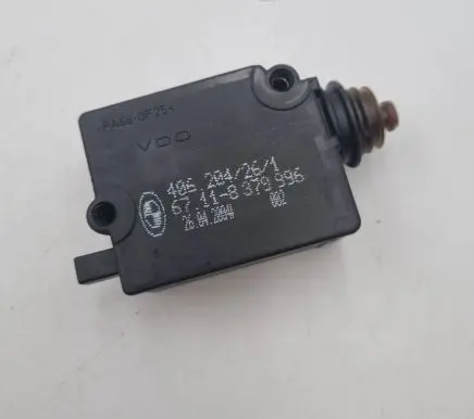 BMW X5 E53 Tailgate boot lock/latch motor 67118379996 8379996 406204261