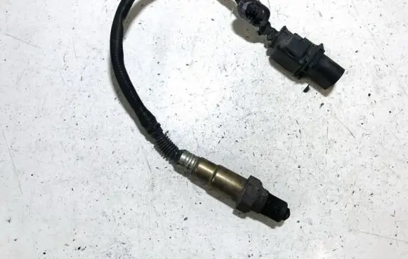 Citroen C5 Lambda probe sensor 0281004124 9665947380