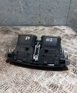 Toyota RAV 4 (XA30) Other center console (tunnel) element 5567042070 T10065