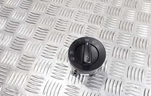 Skoda Fabia Mk2 (5J) Light switch 1U0941531D