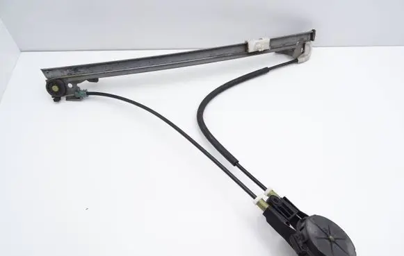 Peugeot 106 Front door manual window regulator 111048