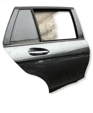 Mercedes-Benz C W204 Rear door