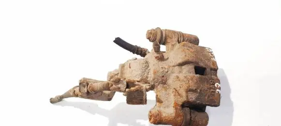 Mazda 626 Rear brake caliper