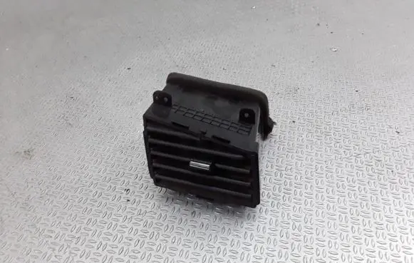 SsangYong Kyron Dash center air vent grill