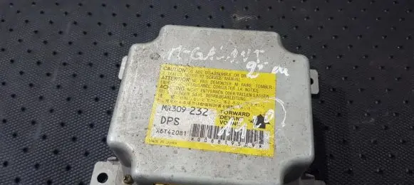 Mitsubishi Galant Airbag control unit/module MR309232 X6T42081