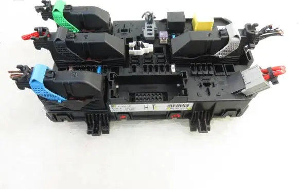 Opel Astra H Central body control module 5DK00866933 13222173HT
