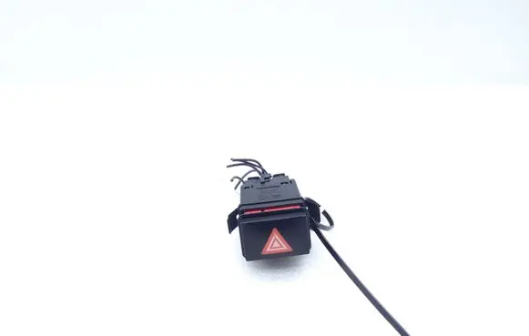 Porsche Cayenne (9PA) Hazard light switch 7L5953235A