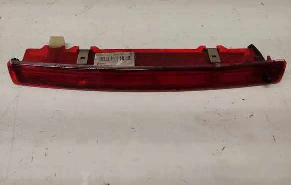 Renault Megane II Third/center stoplight 8200073239