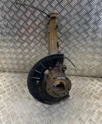 Volkswagen Touareg II Front wheel hub spindle knuckle 7P6402246A