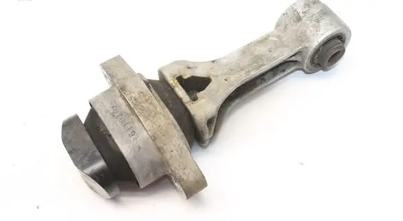 Hyundai Ioniq Engine mount bracket 21950G2000