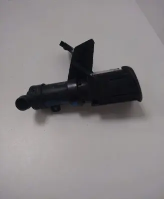 Lexus RX 330 - 350 - 400H Headlight washer spray nozzle 8520748011 78251 8538148040C0