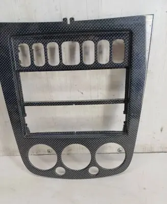 Radio/GPS head unit trim