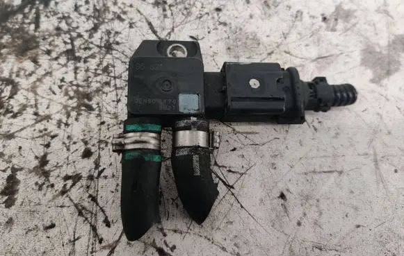 Citroen C4 II Exhaust gas pressure sensor 9662143180