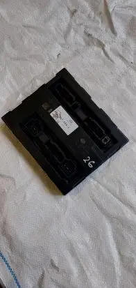 Audi A4 S4 B8 8K Comfort/convenience module 00002001 10010335 10907064