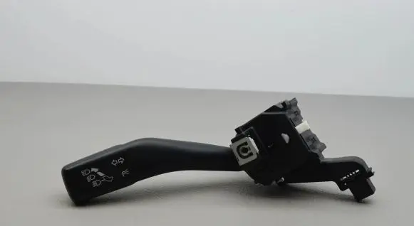 Volkswagen Tiguan Indicator stalk 1K0953513E