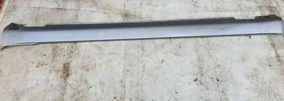 Hyundai Sonata Sill
