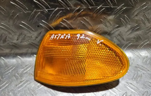 Opel Astra F Front indicator light 182070B