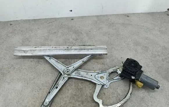 Mercedes-Benz ML W163 Front door window regulator with motor 