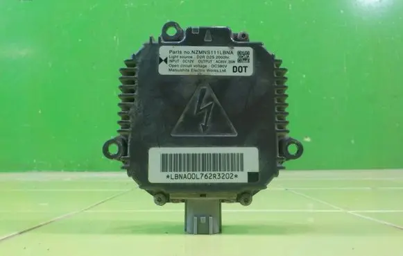 Nissan X-Trail T31 LED ballast control module NZMNS11LBNA