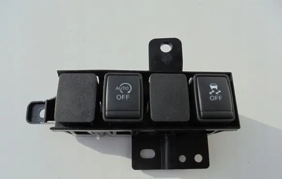 Nissan Qashqai A set of switches 04L253020A