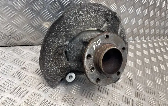 BMW 3 E90 E91 Front wheel hub 6764444 12201210