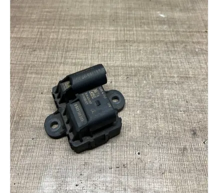 Mercedes-Benz C W204 Glow plug pre-heat relay A6511530279