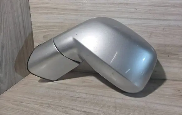 Chevrolet Orlando Front door electric wing mirror 