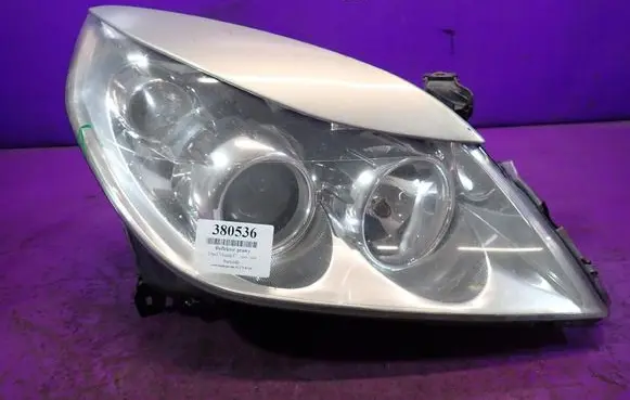 Opel Vectra C Headlight/headlamp 93192378