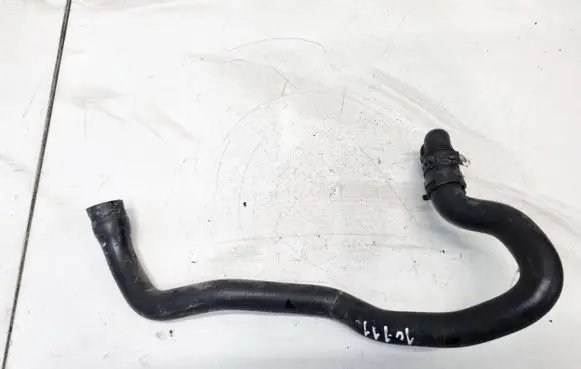 Mercedes-Benz C W203 Engine coolant pipe/hose
