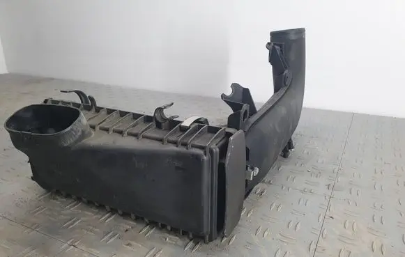 BMW 5 F10 F11 Air filter box 8507565 LP1913