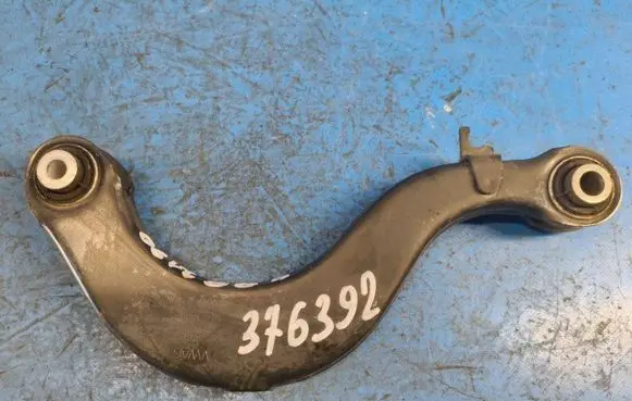 Volkswagen Tiguan Rear upper control arm/wishbone 5Q0505323D