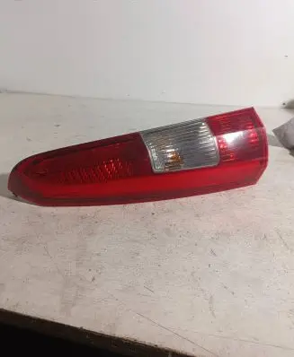 Volvo V70 Rear/tail lights 9154493
