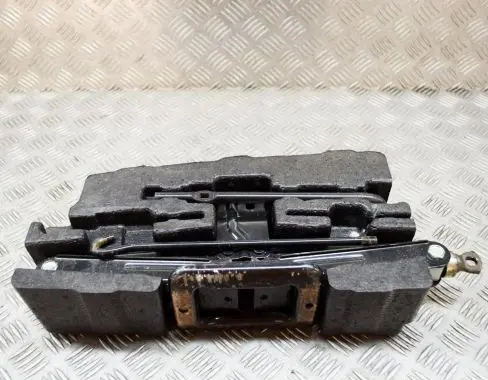 Hyundai Santa Fe Other trunk/boot trim element 091492B050 091002B050