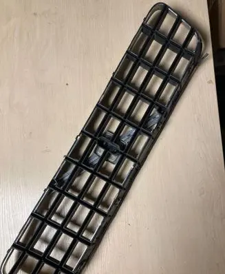 Volvo XC90 Front grill 8620641