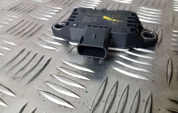 Opel Mokka ESP acceleration yaw rate sensor 13587220 0265005928