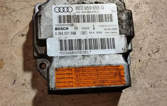 Audi A4 S4 B7 8E 8H Airbag control unit/module 8E0959655G 0285001668