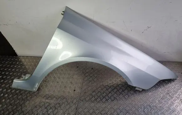 Renault Laguna II Fender