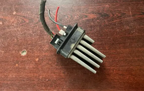 Opel Astra H Heater blower motor/fan resistor 52488536