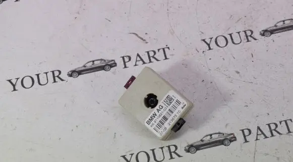 BMW 5 E60 E61 Aerial antenna filter 9110621