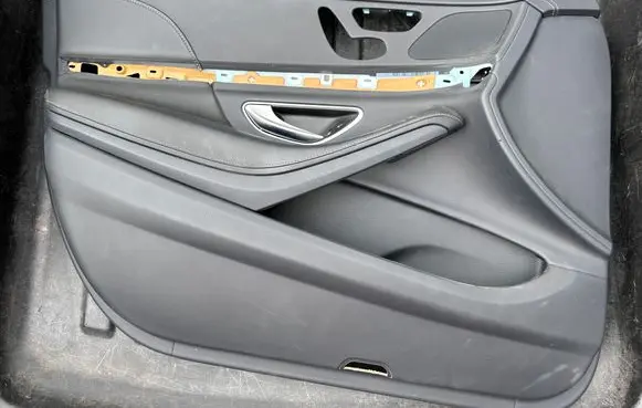 Mercedes-Benz S W222 Front door card panel trim A2227600161 A2229057507 A2228200312
