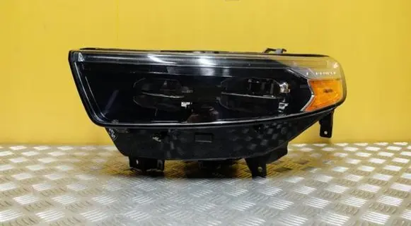 Ford Explorer VI Headlight/headlamp LB5B-13W030-BF