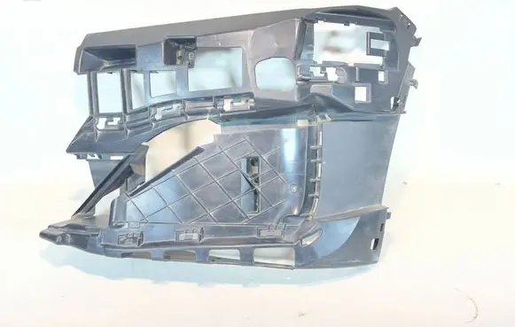 BMW 7 G11 G12 Front bumper mounting bracket 7475185